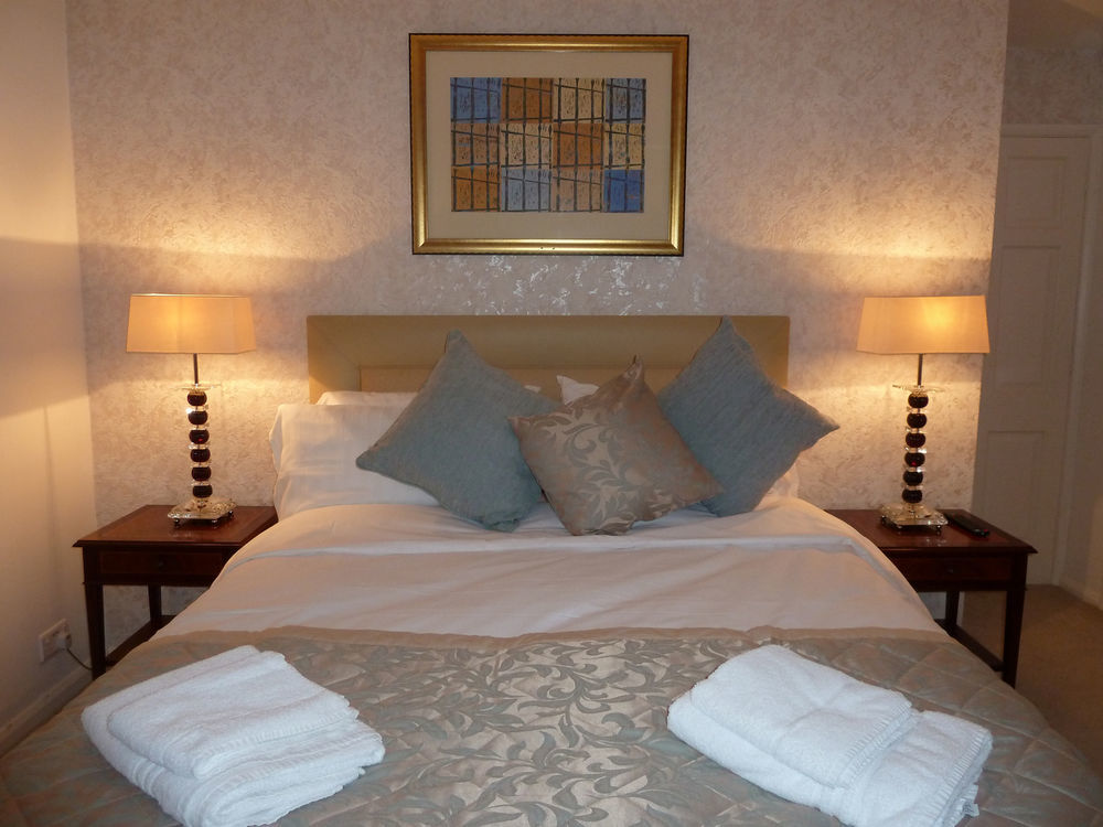 Cameron House Landford Esterno foto